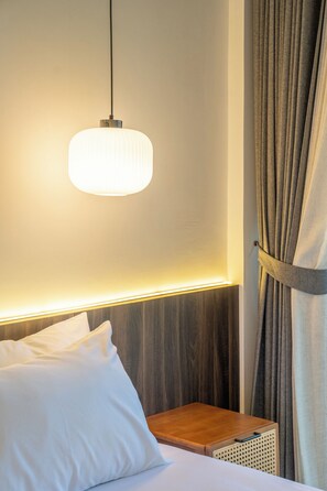 Coffre-fort, bureau, fer et planche Ă repasser, accĂšs au Wi-Fi (inclus)