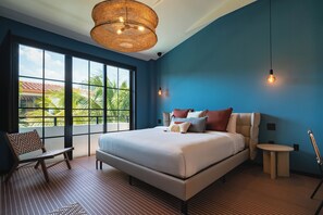 Signature Room, 1 King Bed, Balcony | Premium bedding, minibar, in-room safe, blackout drapes - Maison Felix (Miami Beach)