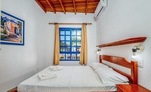 Basic Apartment | 2 bedrooms - Apt Beautiful Condominium Foot on the Sand Rpb038 (Florianópolis)