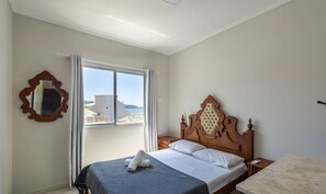 基本公寓 | 3 間臥室