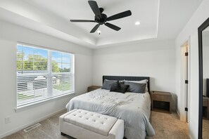 3 bedrooms, WiFi, bed sheets