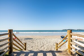 Beach - 2BR apt W/suite 100m Bombas Beach Ror0001 (Bombinhas)