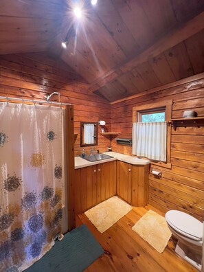 Handtücher, Seife, Toilettenpapier