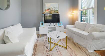 Live NOLA-4 Beds, Laundry, Screened-In Porch w/BT-SS Speakers & Pickleball Court