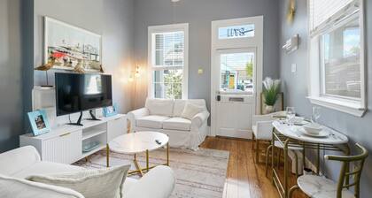 Live NOLA-4 Beds, Laundry, Screened-In Porch w/BT-SS Speakers & Pickleball Court