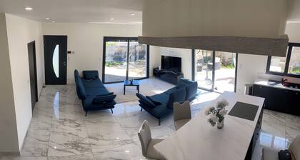 Villa moderne entre la Mer & Les Vignes