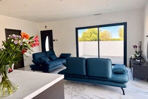 Smart TV, computer monitors, printers