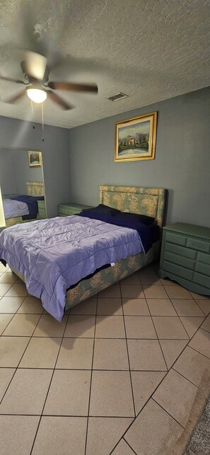 1 bedroom, iron/ironing board, free WiFi, bed sheets