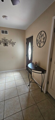 Cozy studio with office, full kitchen, bathroom close to beach Palm Bay