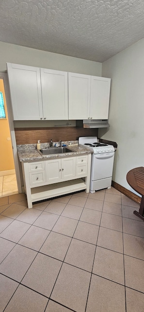 Microwave, oven, stovetop, paper towels