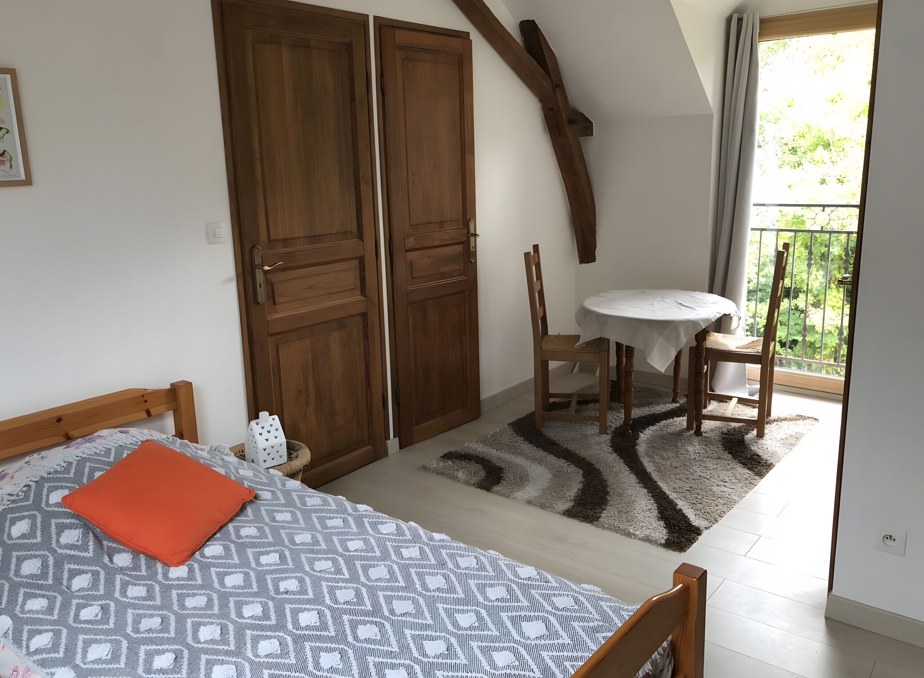 1 bedroom, WiFi, bed sheets