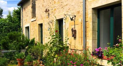 Appartement 'à L'AujardiÚre' avec Jardin Partagé et Wi-Fi