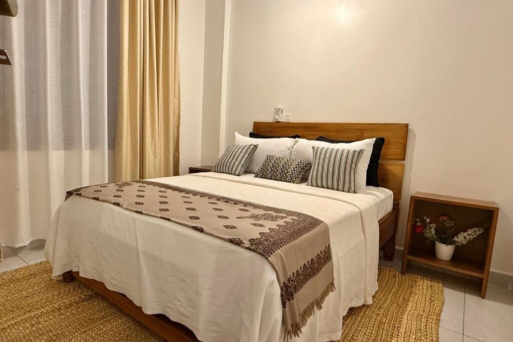 1 makuuhuone, silitysrauta/-lauta, internet, vuodevaatteet