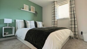 2 bedrooms, WiFi, bed sheets