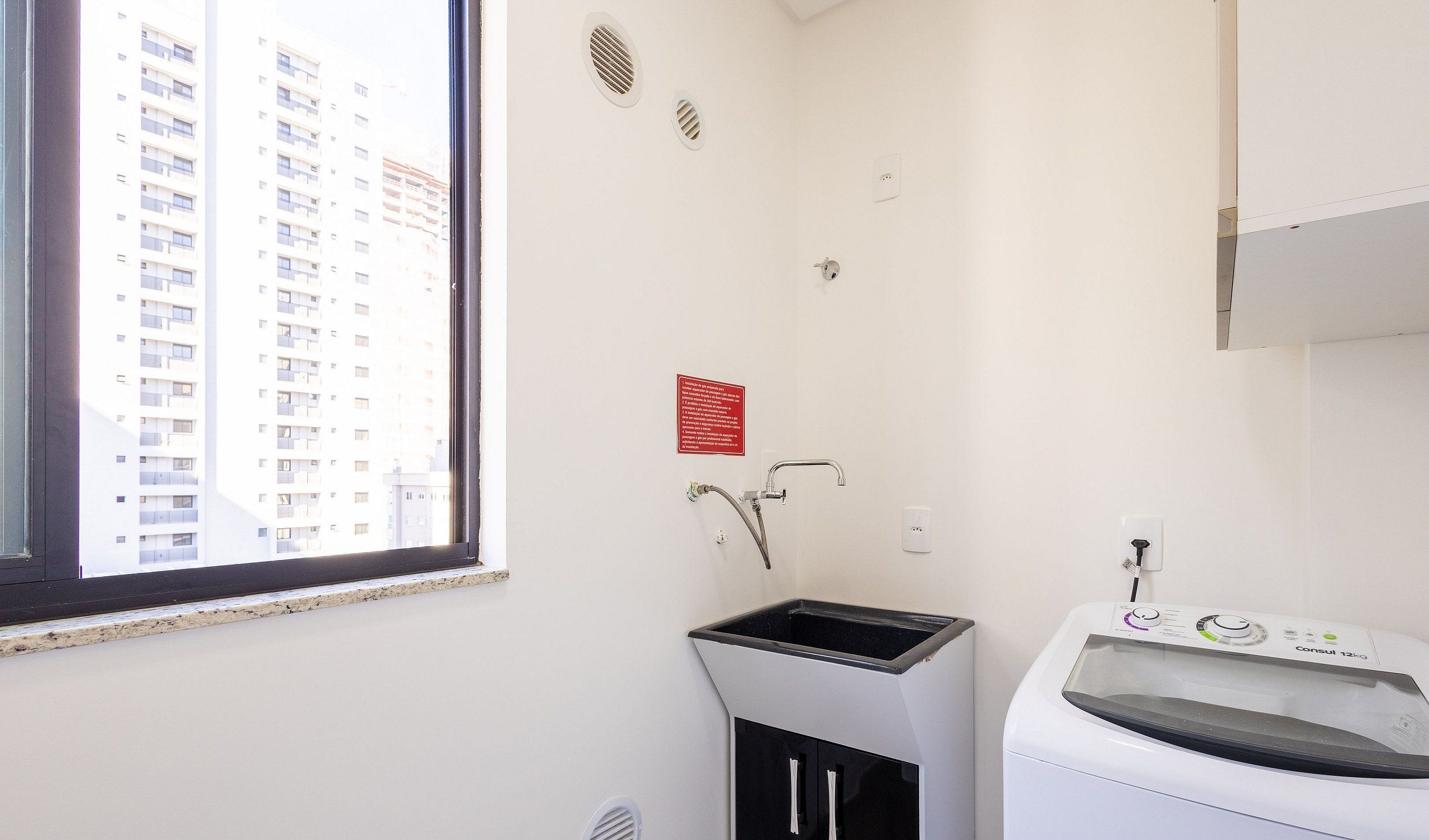 Basic Apartment | Interior