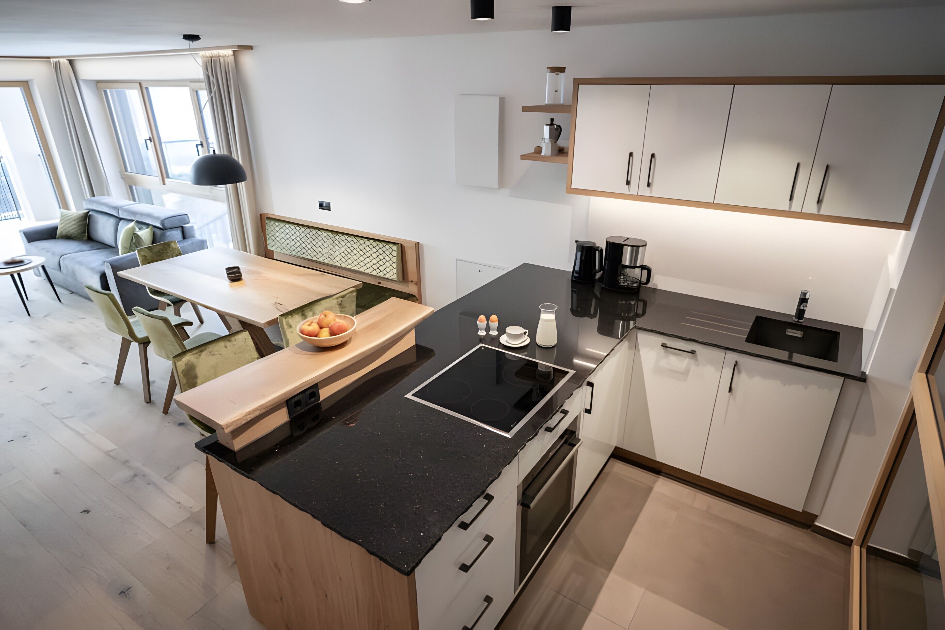 Réfrigérateur, four, plaque de cuisson, lave-vaisselle