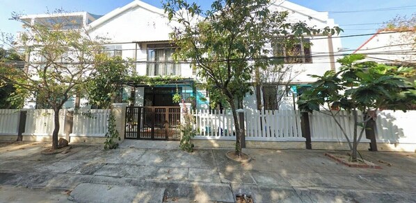 Front of property - Vinhomes Time City majestic (Ha Noi)