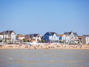 Beach - La Petit Alonnaise - Charming seaside house (Châtelaillon-Plage)