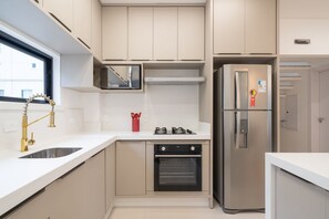 Basic Apartment | Private kitchen