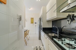 Basic Apartment | Private kitchen