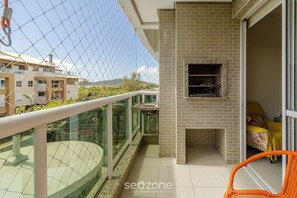 Property grounds - Apt w/ Side sea View, Seaside Condominium Rap0306 (Florianópolis)