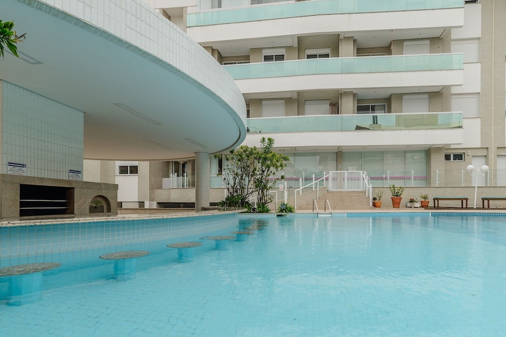 Apt w/ Side sea View, Seaside Condominium Rap0306