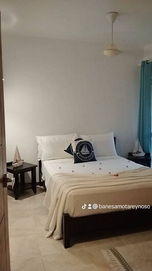 2 sovrum, strykjärn/strykbräda, wi-fi och sängkläder