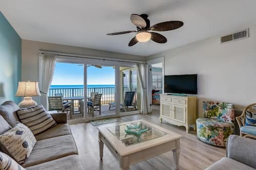 Apartment, 2 Bedrooms, Sea View | Living area | TV