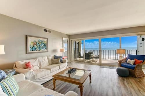 Apartment, 3 Bedrooms, Sea View | Living area | TV