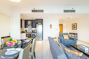 Interior - Modern Business Bay 1BR | Balcony and Pool Views (Dubai)