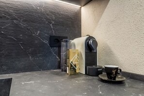 Imagen sin descripción, 4 de 39, botón