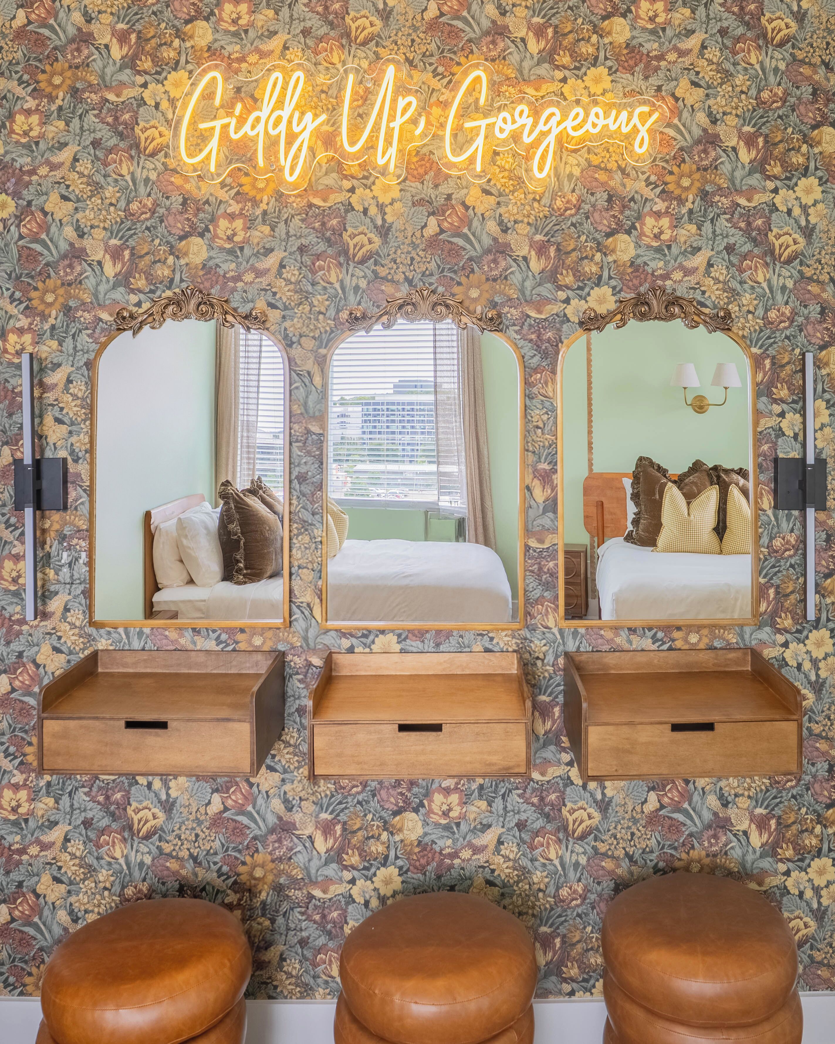 4 chambres, fer et planche à repasser, Wi-Fi, draps fournis