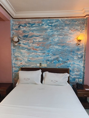 In-room safe, laptop workspace, free WiFi, bed sheets