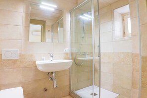 Bathroom - Italianflat - Arena rooms (Verona)
