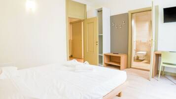 Chambre Double Classique, balcon | Wi-Fi gratuit
