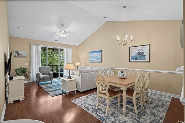 TV - New on Market Gorgeous Condo in Barefoot Resort (North Myrtle Beach)