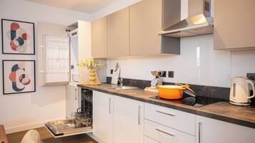 Leilighet, 3 soverom, ikke-røyk | Eget kjøkken