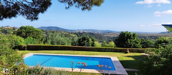 Quiet family villa with pool, garden and stunning views