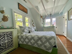 1 chambre, fer et planche à repasser, Wi-Fi gratuit, draps fournis