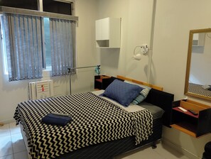 1 bedroom, desk, iron/ironing board, free WiFi