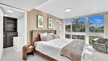 2 quartos, ferros/tábuas de passar roupa, Wi-Fi, roupa de cama