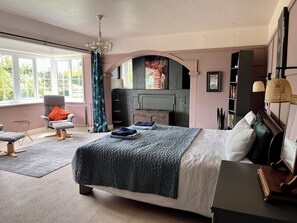 5 makuuhuonetta, silitysrauta/-lauta, Wi-Fi, vuodevaatteet