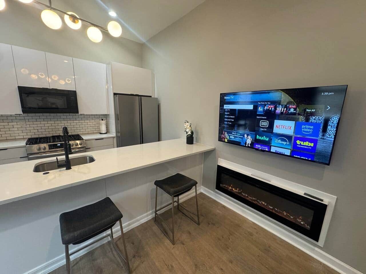 ثلاجة، ميكروويف، فرن، موقد طهي مسطح