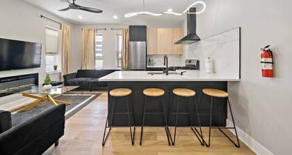 Beachblock 3bedroom, full kitchen, all new. 110 b1