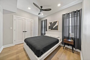 3 bedrooms, in-room safe, iron/ironing board, WiFi