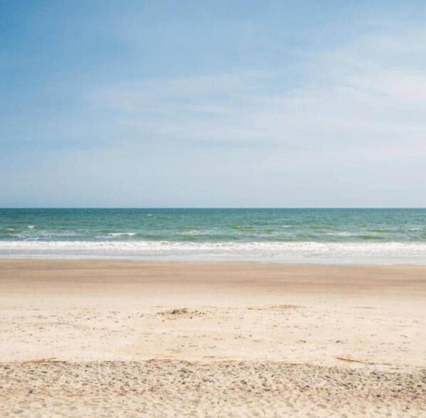 Beach - Beachblock 1bedroom w/parking 110 b2 (Atlantic City)