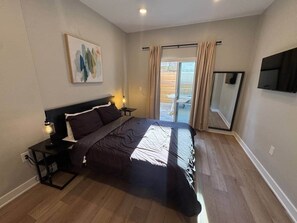 2 makuuhuonetta, silitysrauta/-lauta, Wi-Fi, vuodevaatteet