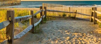 1 bed, kitchen, 1block to beach. Unit 10.