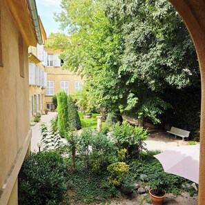 Property grounds - Le Jardinet de la Cathédrale (Aix en Provence)