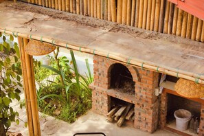 Maison, 2 chambres, piscine privée, vue jardin | Enceinte de l’hébergement